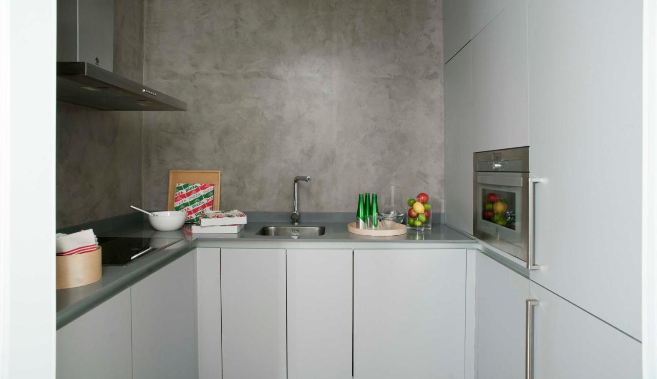 Eric Voekel Boutique Apartments - Madrid Suites Номер фото