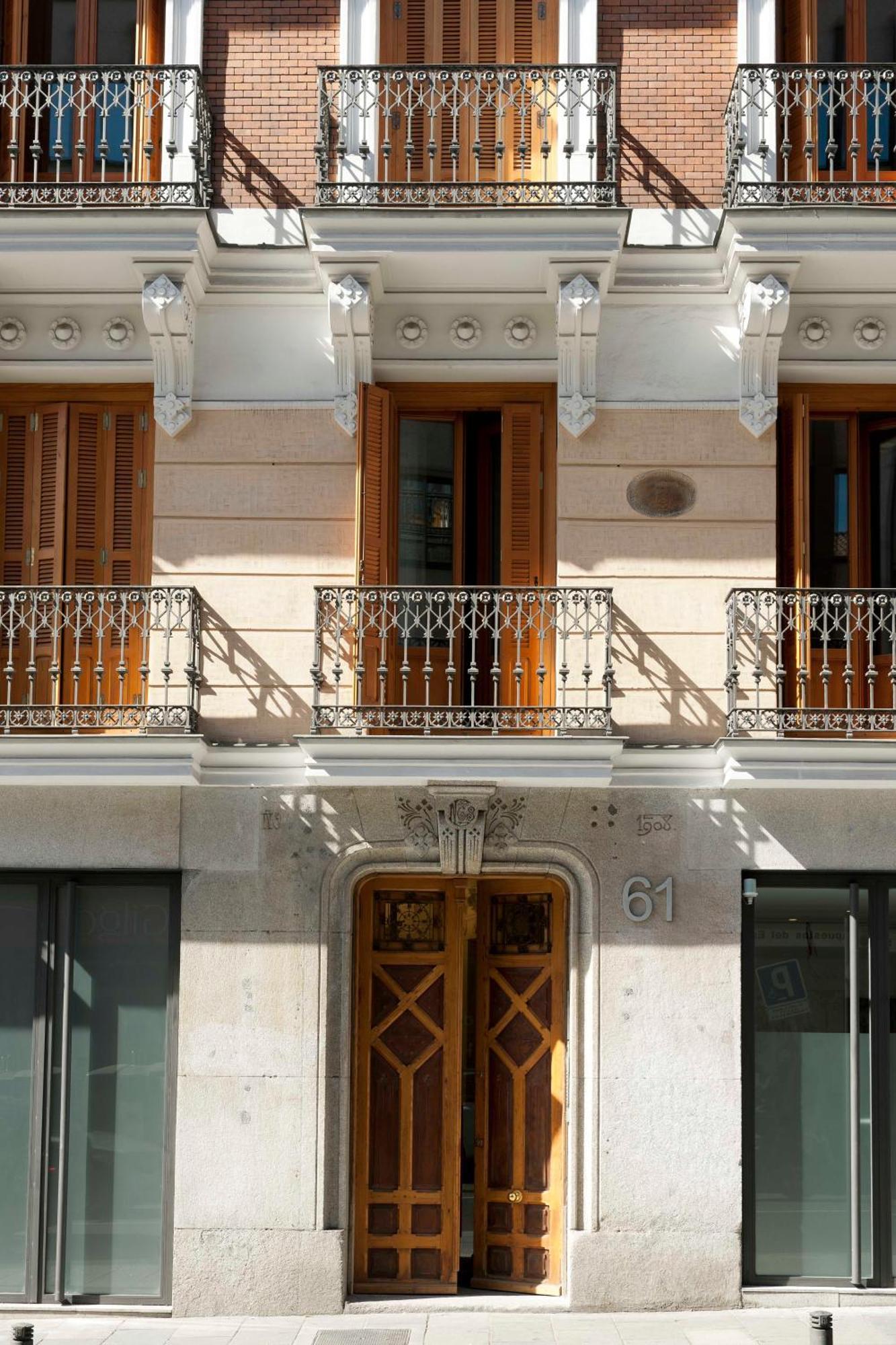 Eric Voekel Boutique Apartments - Madrid Suites Экстерьер фото