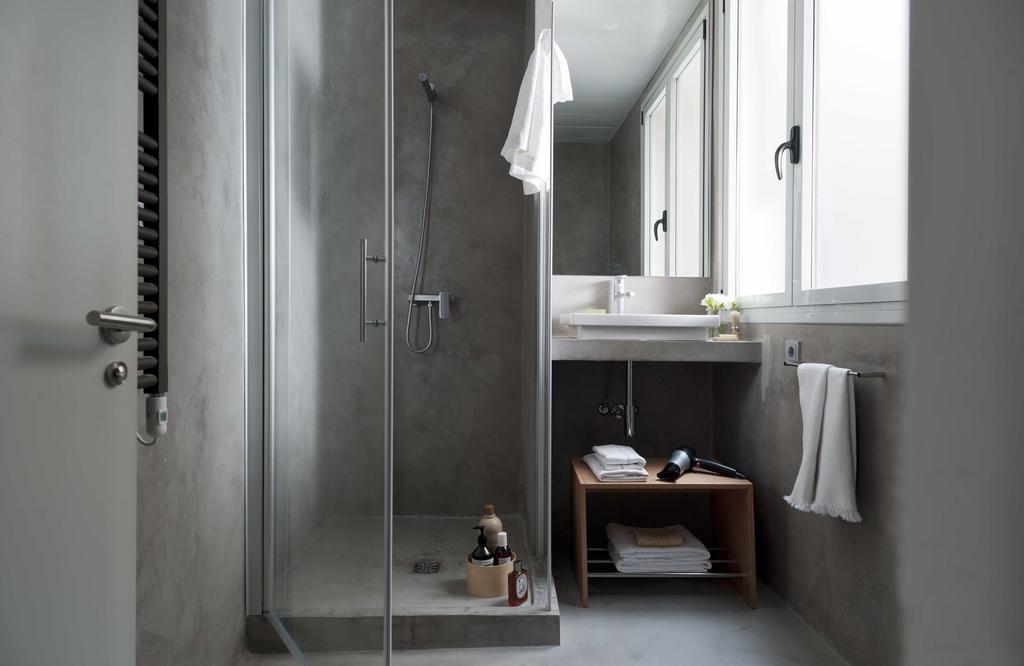 Eric Voekel Boutique Apartments - Madrid Suites Номер фото